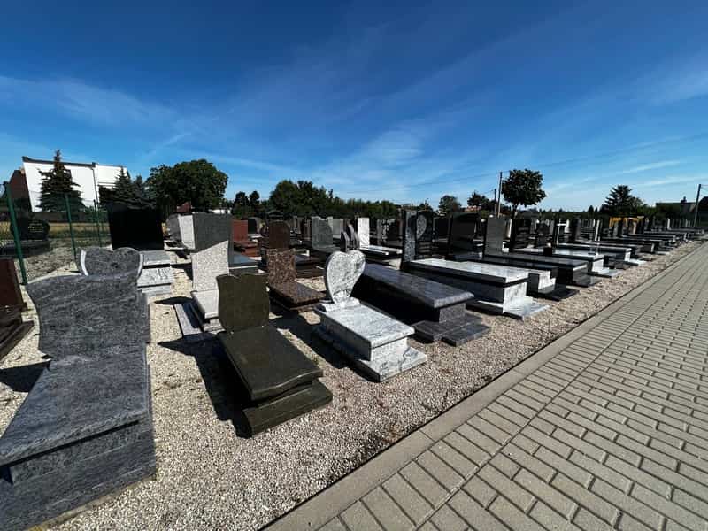 Nagrobki Stęszew, Nagrobki Leszno, Nagrobki Poznań
